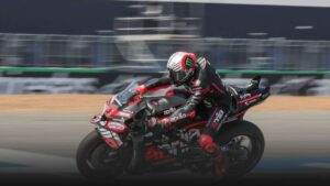 Bezzecchi Pole MotoGP Thailand 2026, Sempat Jatuh & Pantat Sakit!